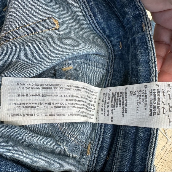 ollister High Rise Jean Legging Size 5 / 27 Distressed Raw Hem Skinny Jeans - Picture 10 of 10